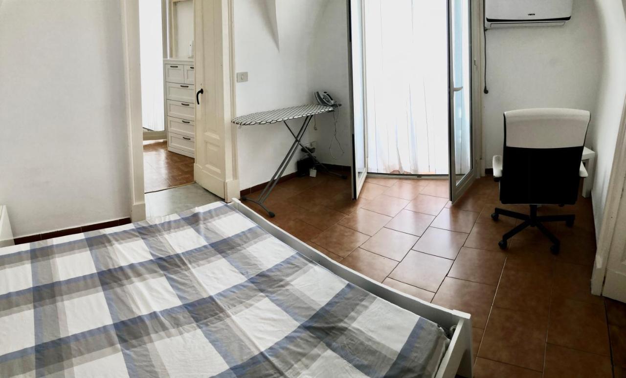 Tre Amici Apartment คาตาเนีย ภายนอก รูปภาพ